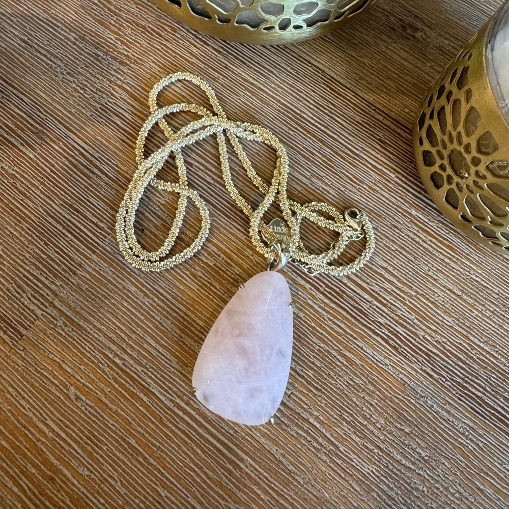 Kendra Scott Rose Quartz Pendant Necklace